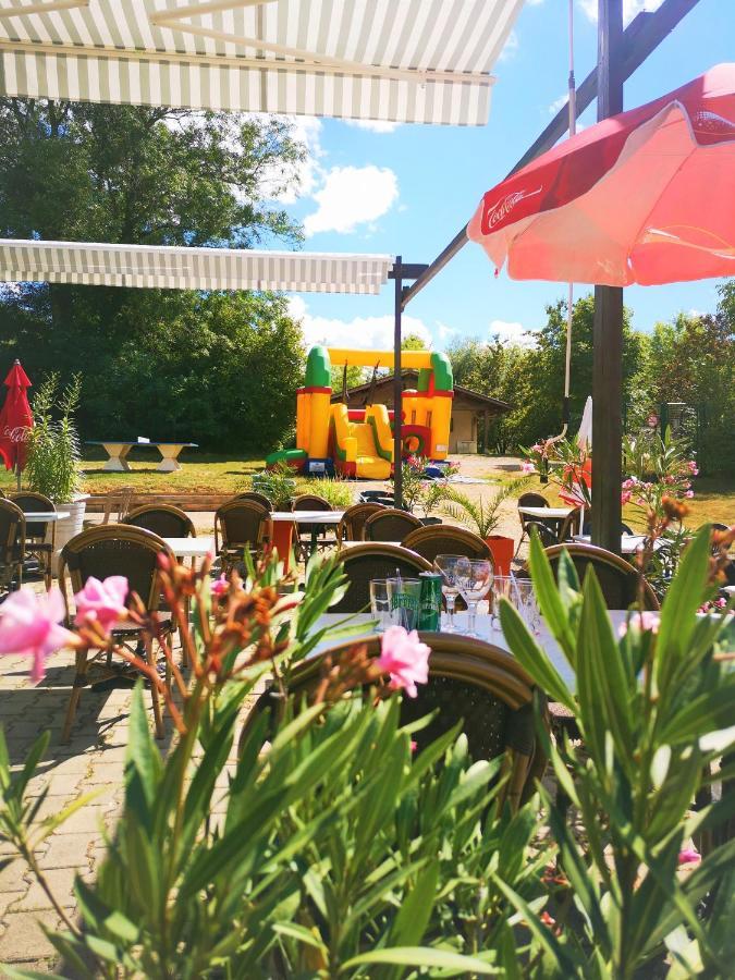 Camping Domaine De Mepillat Saint-Nizier-le-Bouchoux Exterior photo