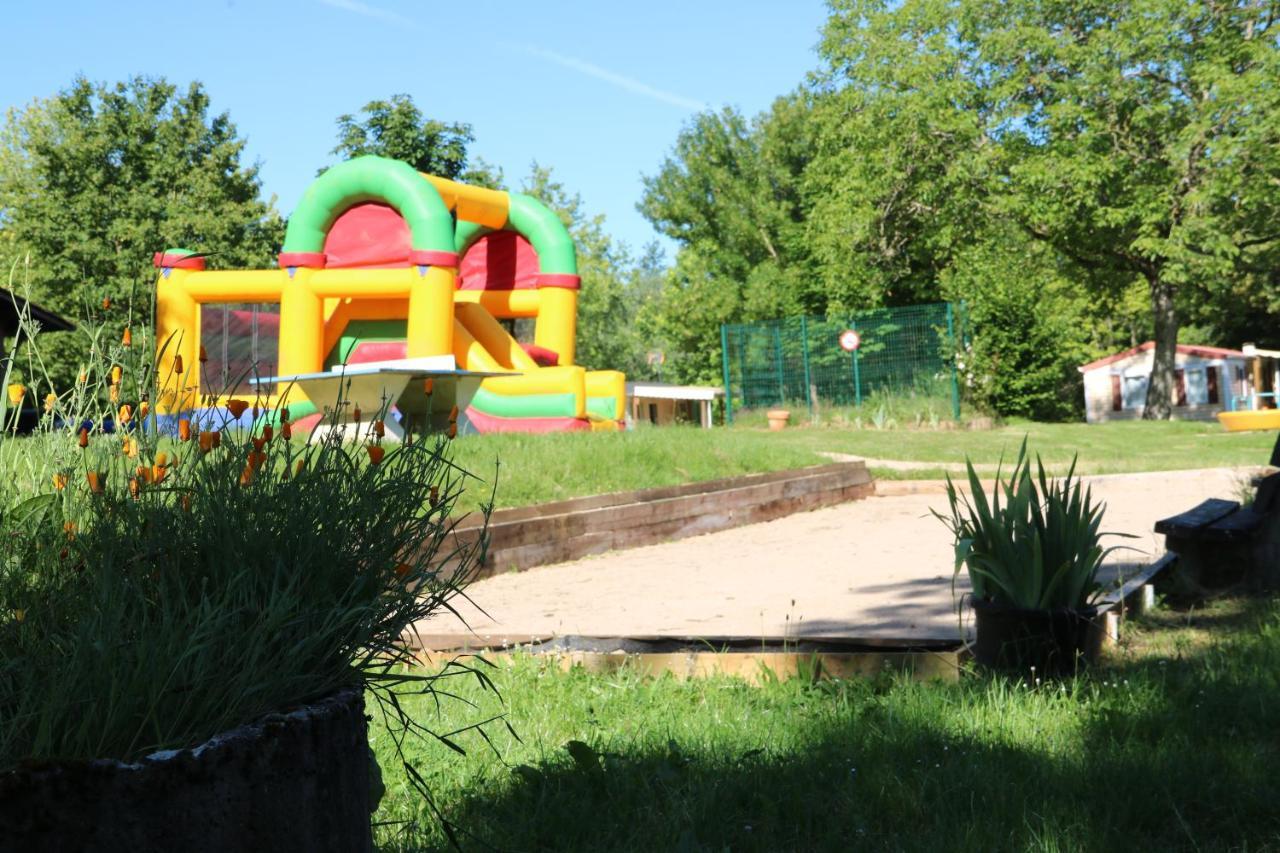 Camping Domaine De Mepillat Saint-Nizier-le-Bouchoux Exterior photo