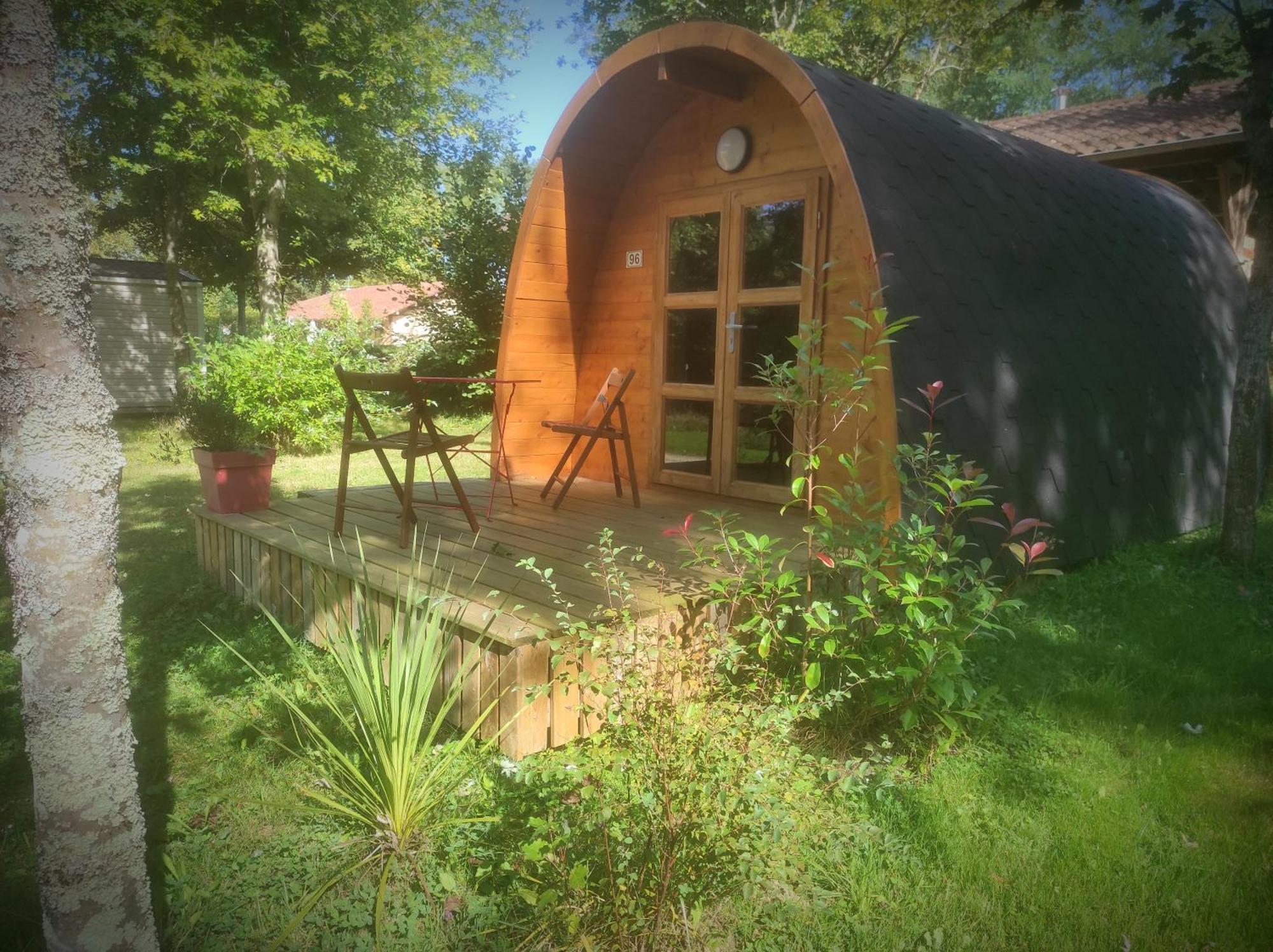 Camping Domaine De Mepillat Saint-Nizier-le-Bouchoux Exterior photo